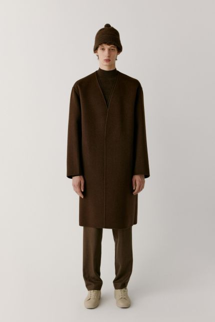 Yak wool collarless coat