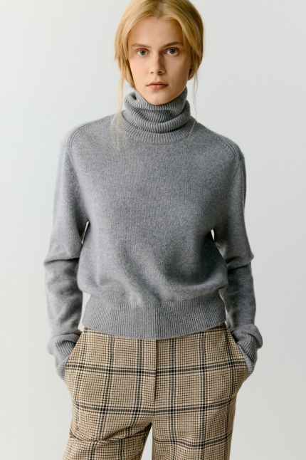 Cashmere jumper with separate turtleneck