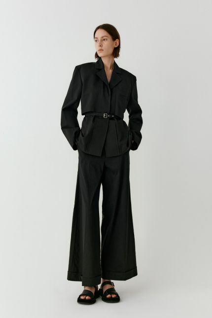 Wide-leg flared trousers